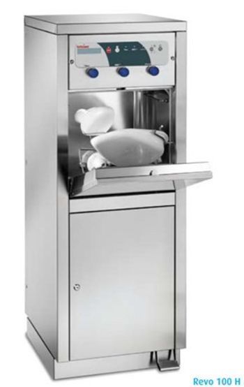 Tuttnauer Revo Bedpan Washer