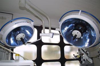 Berchtold - Chromophare® D530 Surgical Light Berchtold - Chromophare® D530 Surgical Light