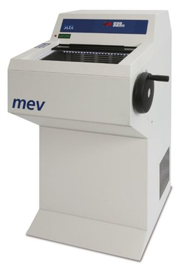 Slee Medical - MEV Floor Standing