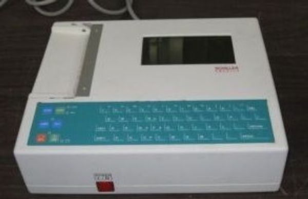 Schiller - Cardiovit AT-6